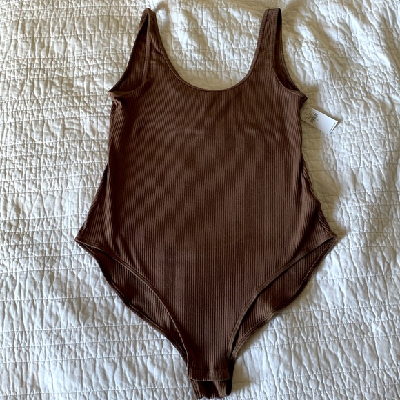 Old Navy Tops - NWT! Brown ribbed bodysuit